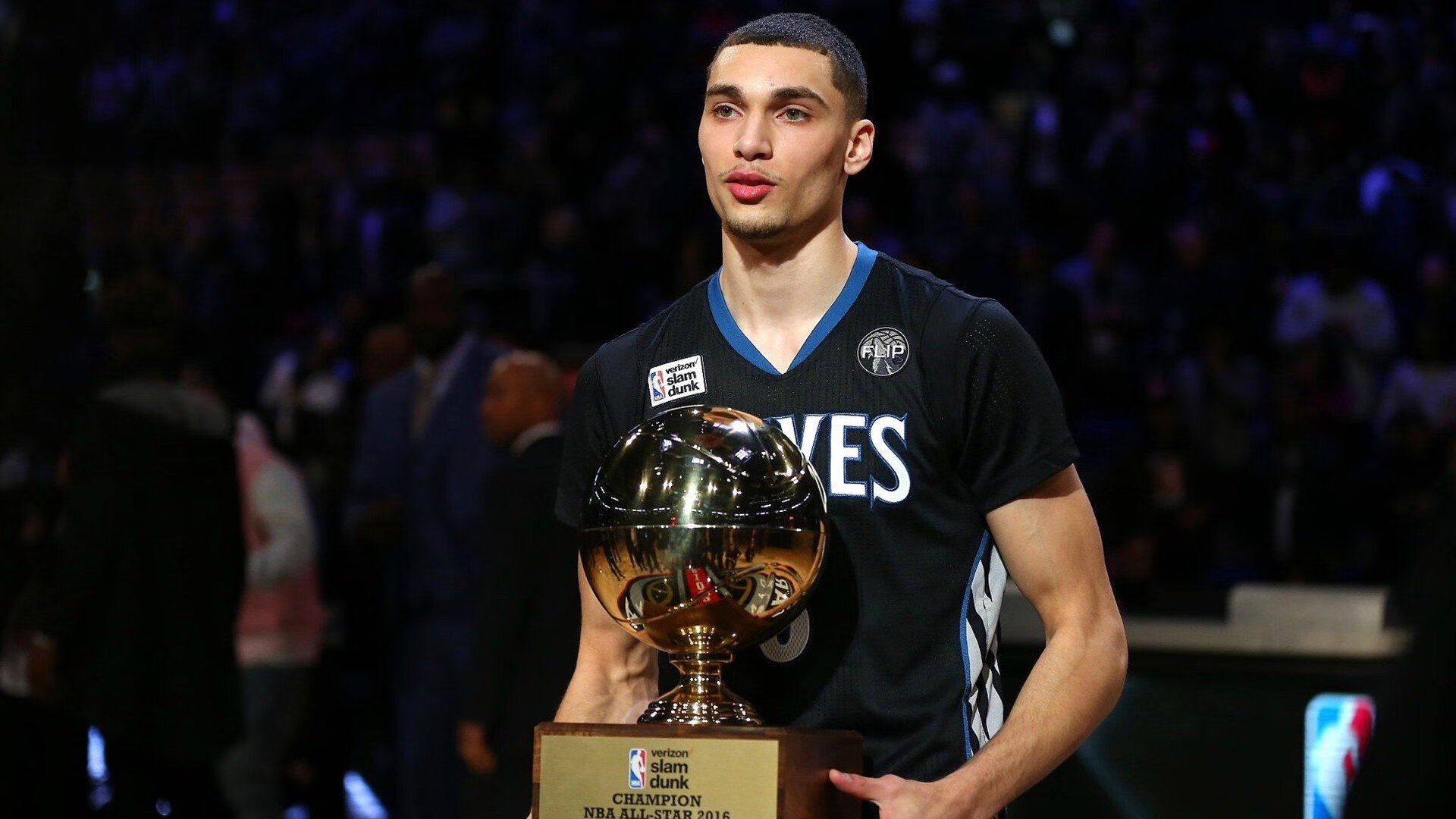 助教突然离队，球队管理层深夜急急闭门会议，nba助教