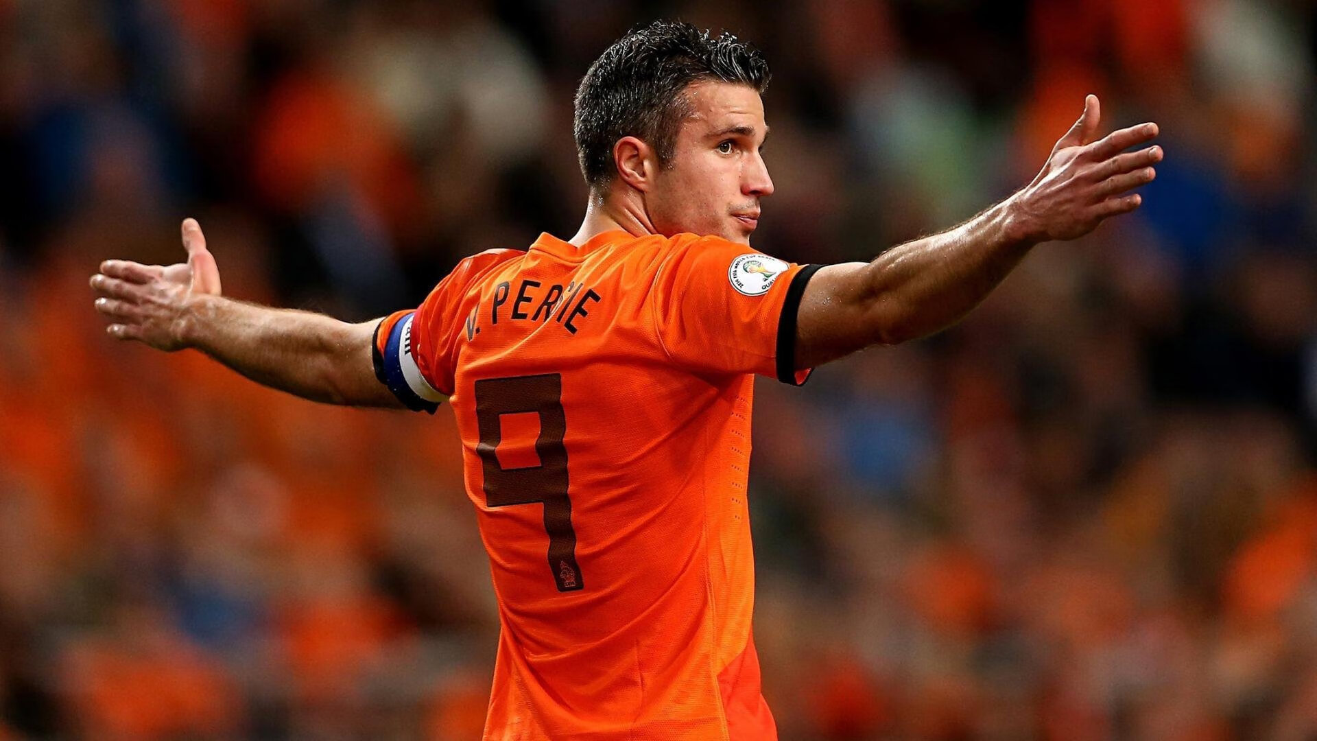 杨瀚森展示出强烈胜负欲赢得球迷喜爱，杨瀚儒简介