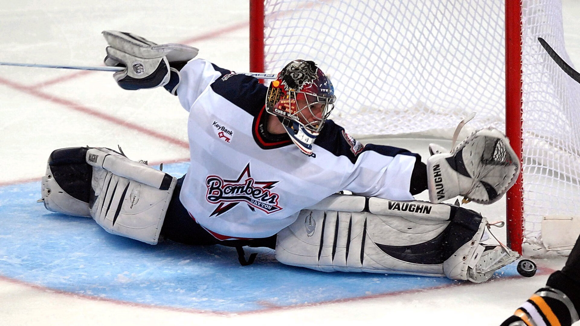 星空体育平台-比赛宣传视频加入手语翻译版本，手语比赛致辞