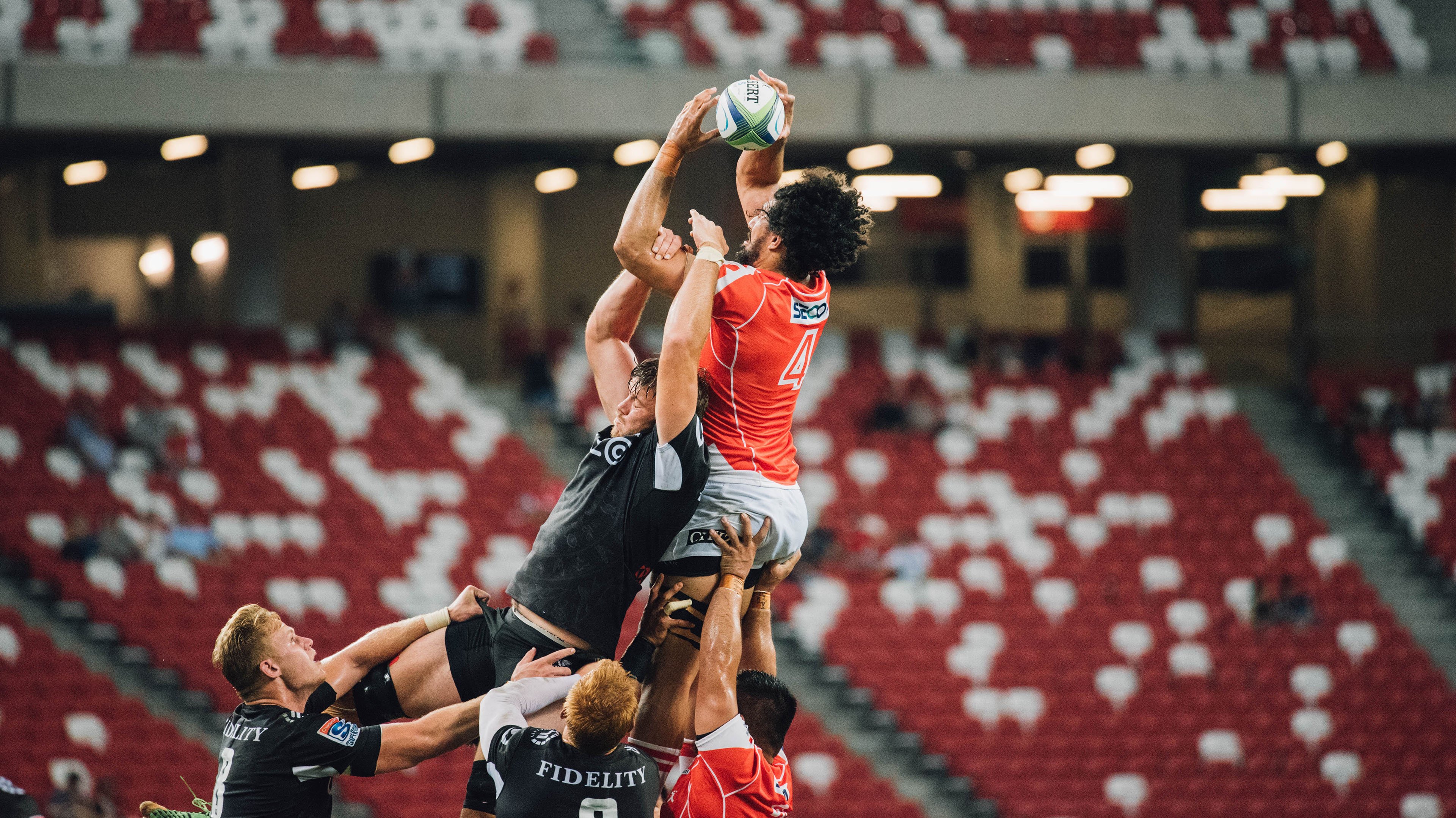 凯琳·科贝特突破极限实现自我超越，凯特琳科比